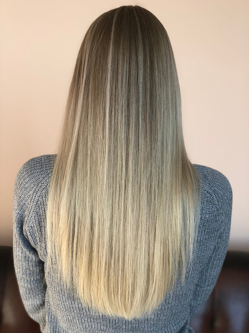 Professionelle Haarverlängerung und Haarverdichtung mit Echthaar Extensions bei CK Hair in Augsburg – natürliches, langes und volles Haar mit hochwertiger Echthaar Haarverlängerung.